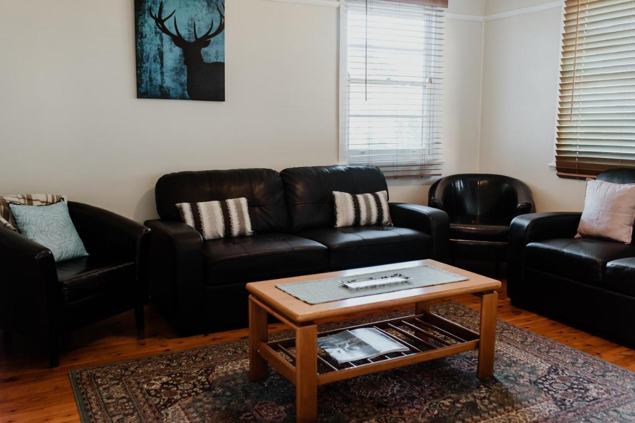 Terrace Motor Inverell