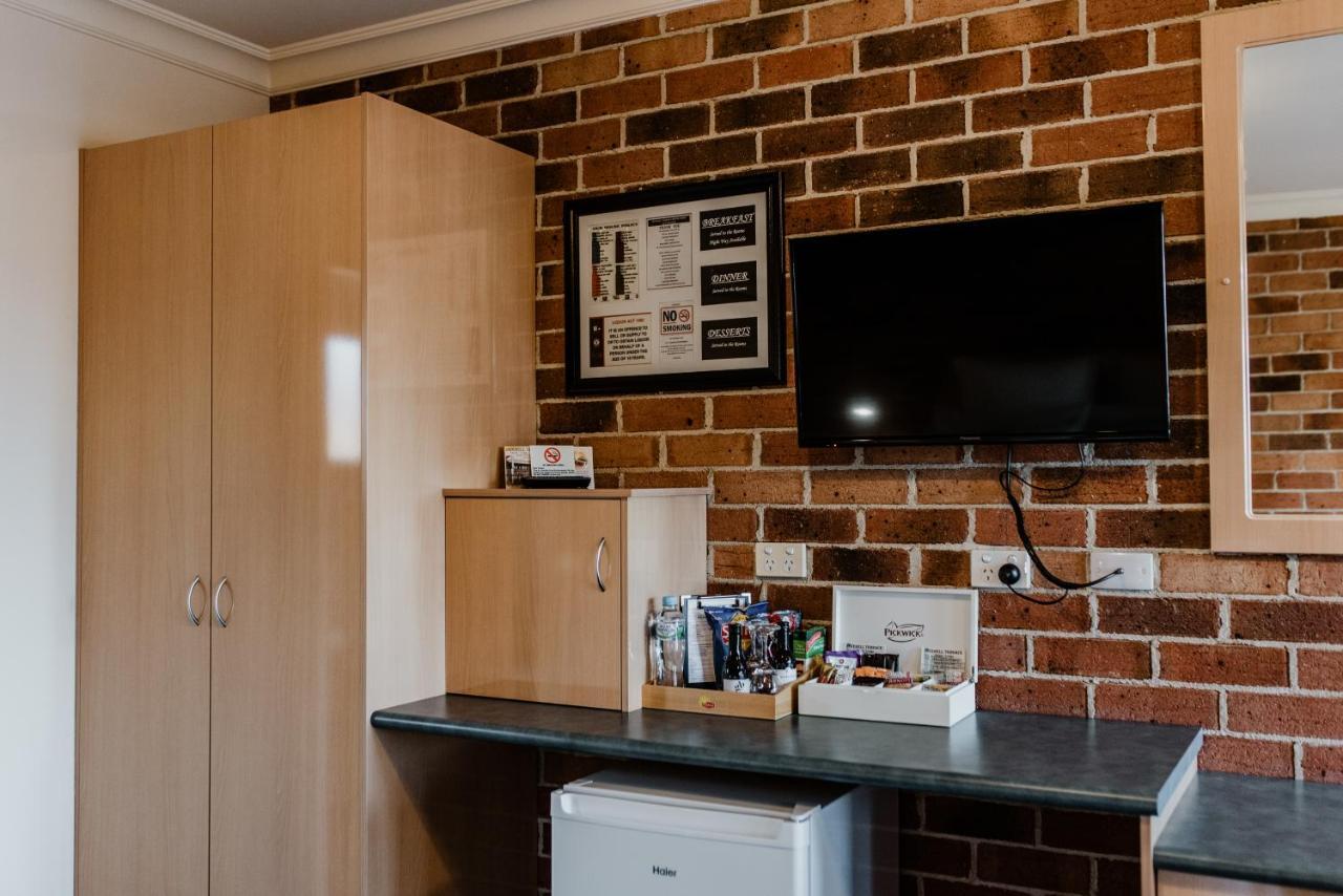Terrace Motor Inverell